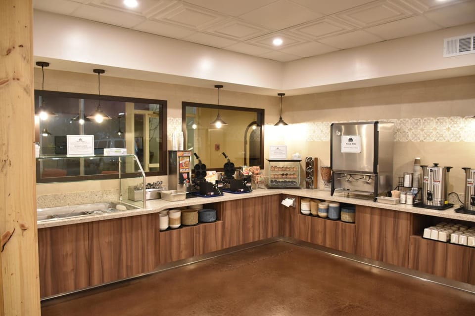 Ontario Airport Inn Hotel in Ontario