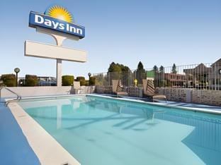 Days Inn by Wyndham Bellingham Hotel in Bellingham