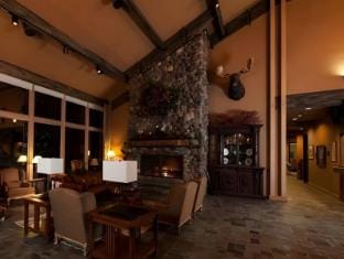 Grouse Mountain Lodge Resort in Whitefish