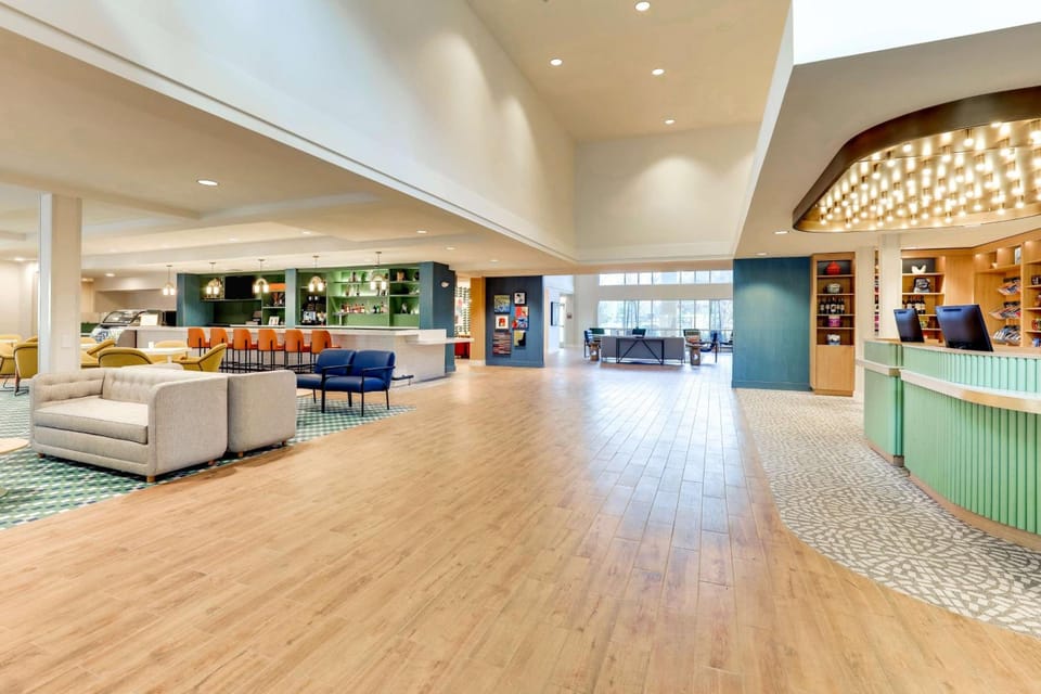 Sonesta Select San Francisco Airport Oyster Point Waterfront Hotel in South San Francisco