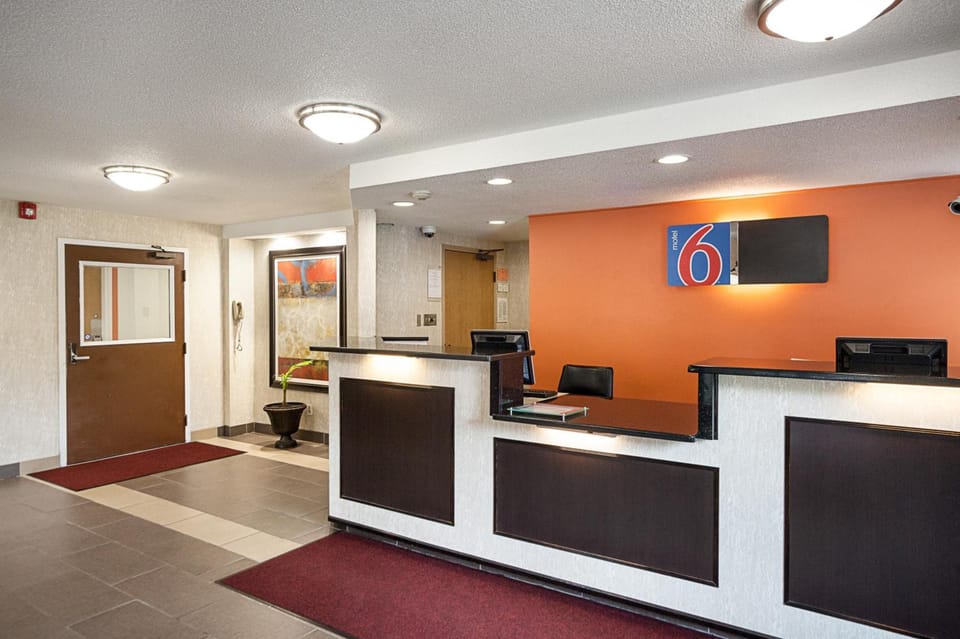 Motel 6 Binghamton, NY Hotel in New York