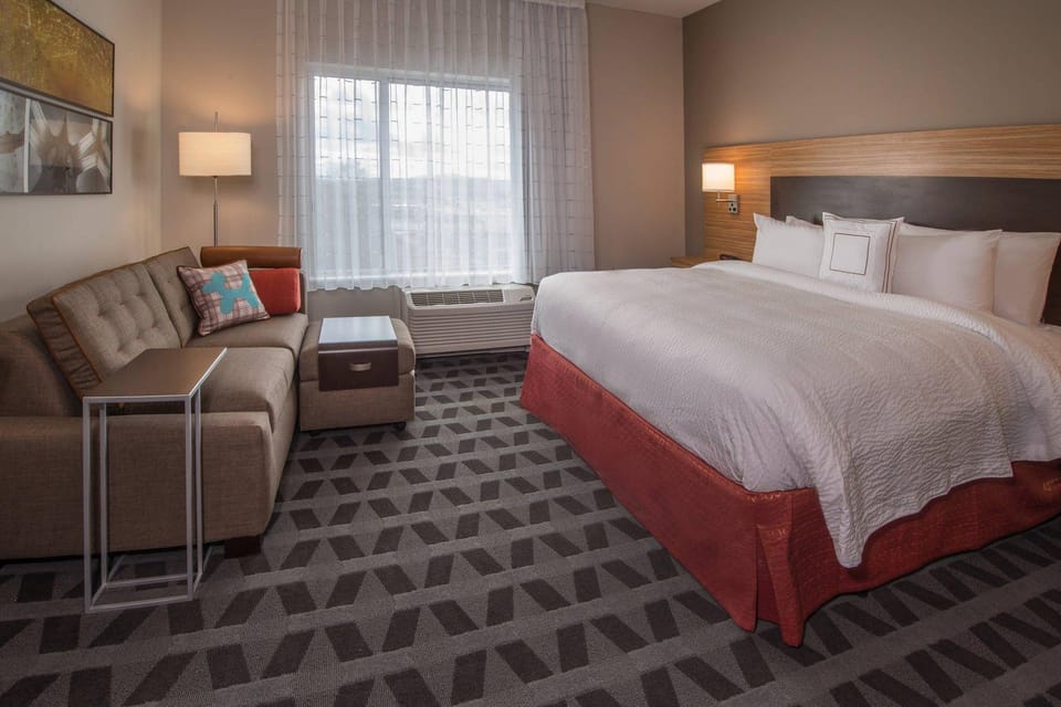 Suite room