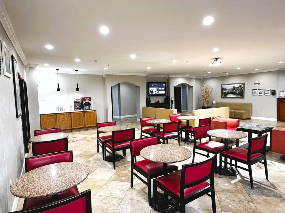 Quality Inn & Suites McAlester on Hwy 69 Hotel in McAlester