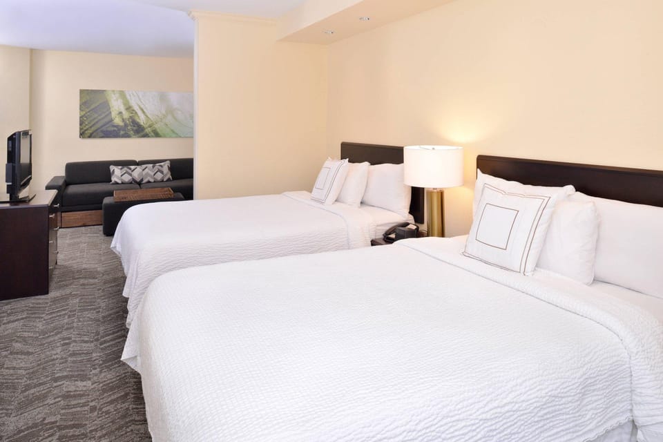 Suite room
