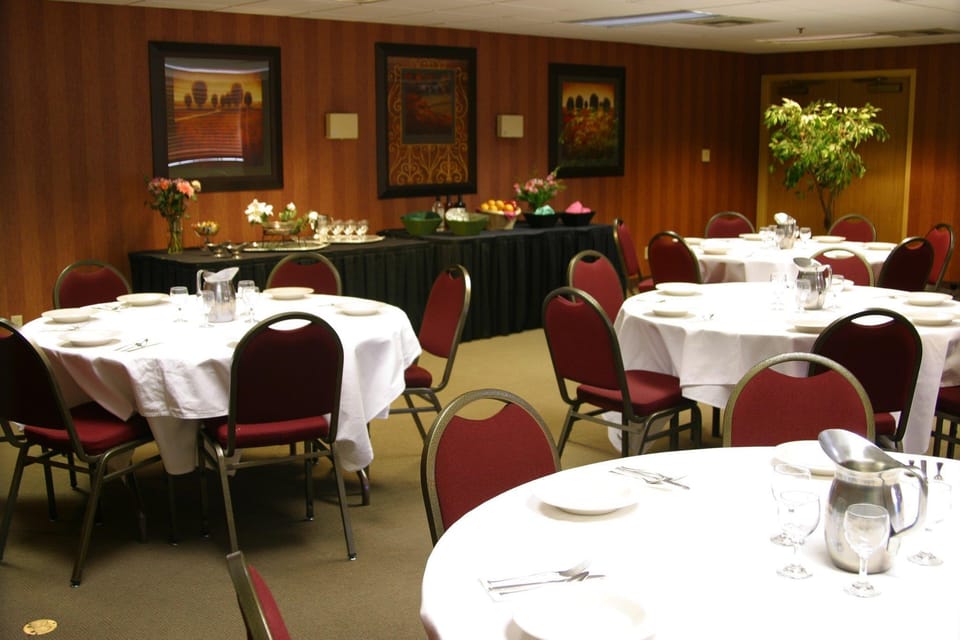 Redmond Inn Hotel in Redmond