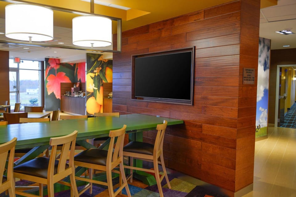 Fairfield by Marriott Inn & Suites Canton South Hotel in Canton