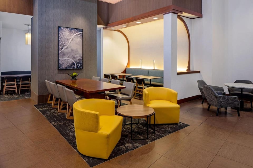 Hyatt Place Pittsburgh North Shore Hotel in Pittsburgh