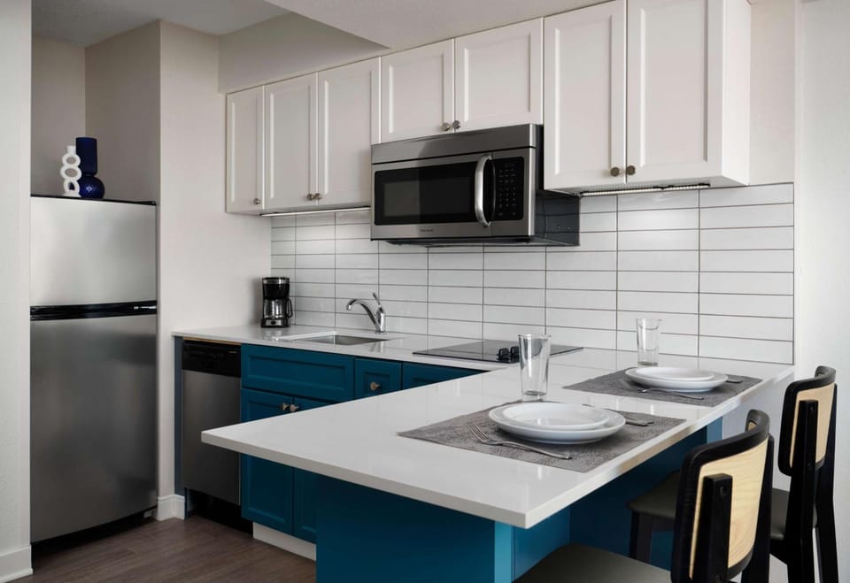 Sonesta ES Suites Chicago Downtown Magnificent Mile - Medical Hotel in Streeterville