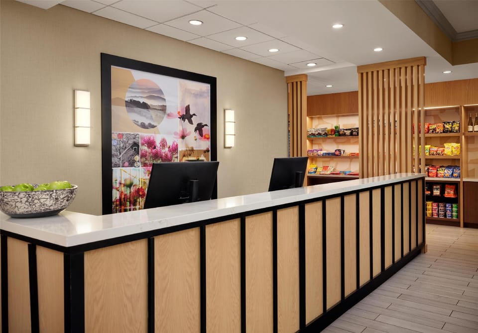 Sonesta ES Suites Chicago Downtown Magnificent Mile - Medical Hotel in Streeterville