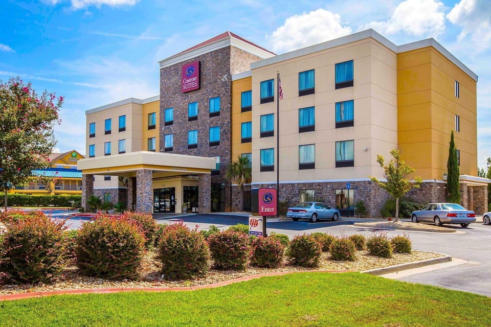 Comfort Suites Byron Hotel in Warner Robins