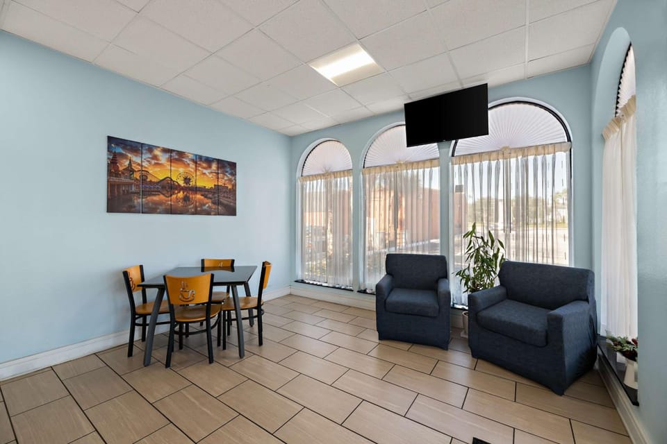 SureStay by Best Western Clermont Theme Park West Hotel in Four Corners
