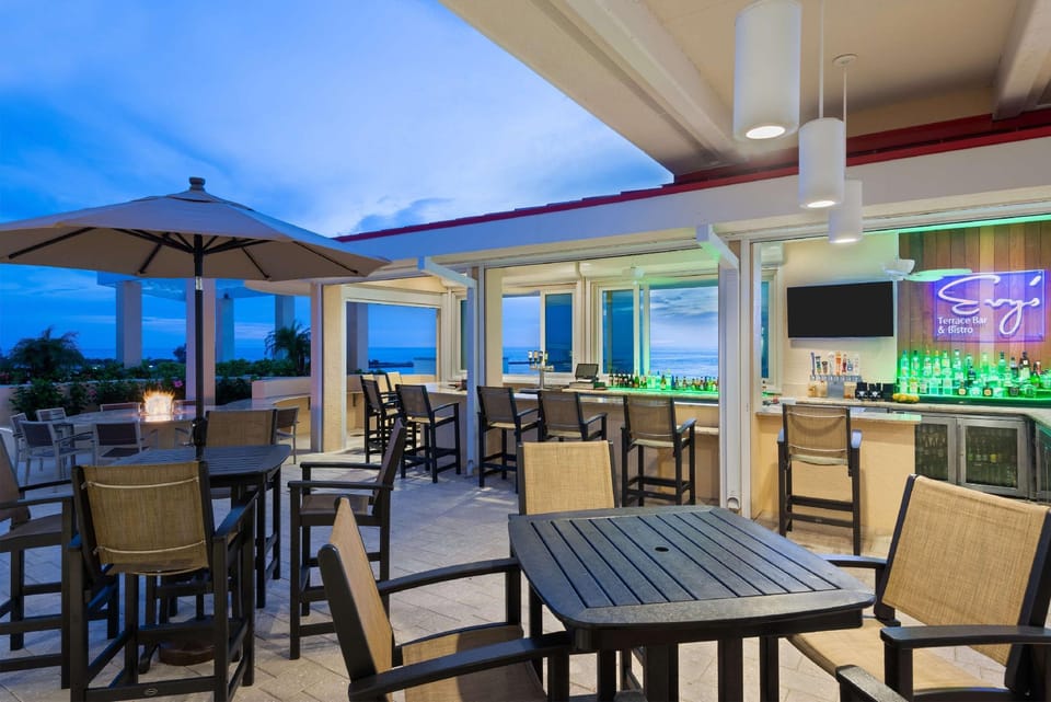Bar/lounge