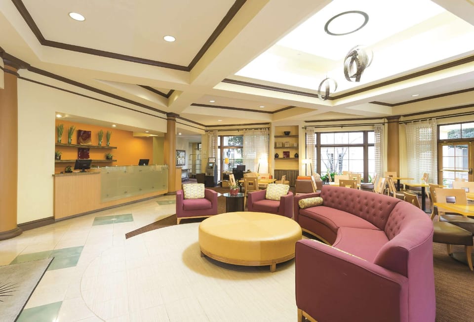 La Quinta Inn & Suites by Wyndham Raleigh Cary Hotel in Cary