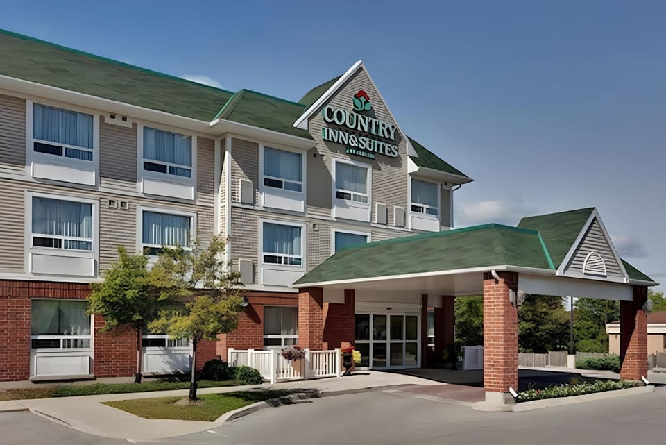 London South, ON Hotel in London