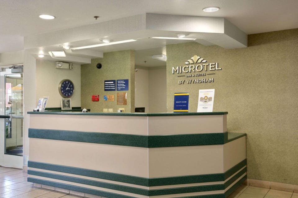 Microtel Inn & Suites by Wyndham Lodi/North Stockton Hotel in Lodi