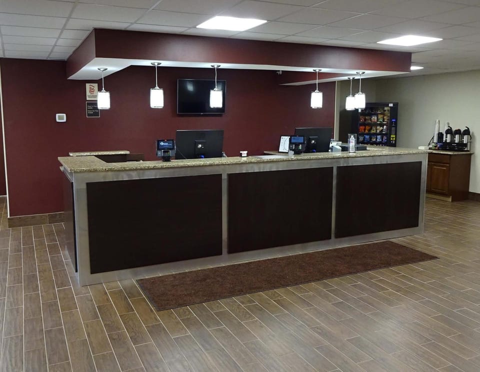 Red Roof Inn Indianapolis - Castleton Hotel in Castleton