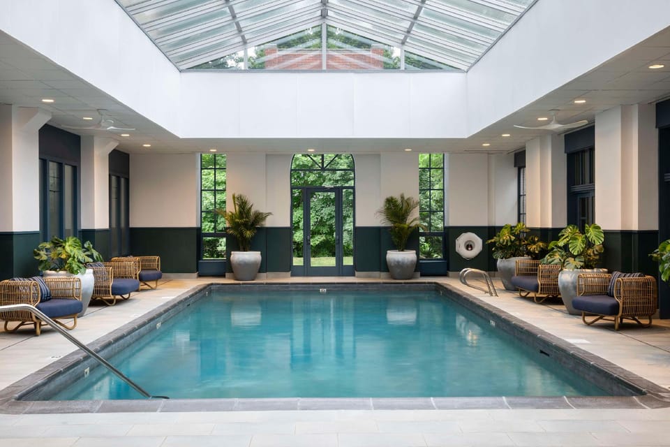 Swimming pool
