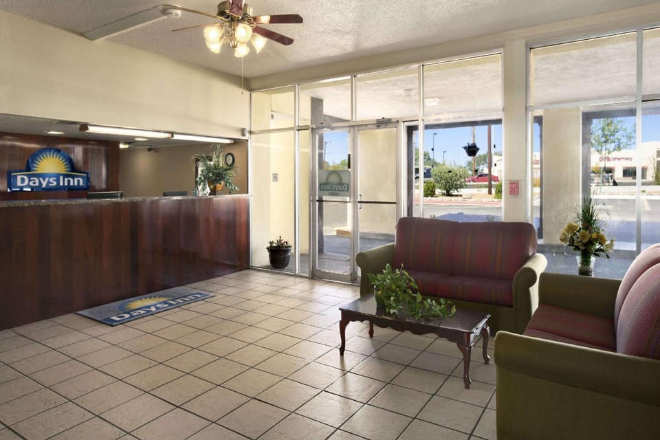 Days Inn by Wyndham Santa Fe New Mexico Hotel in Santa Fe