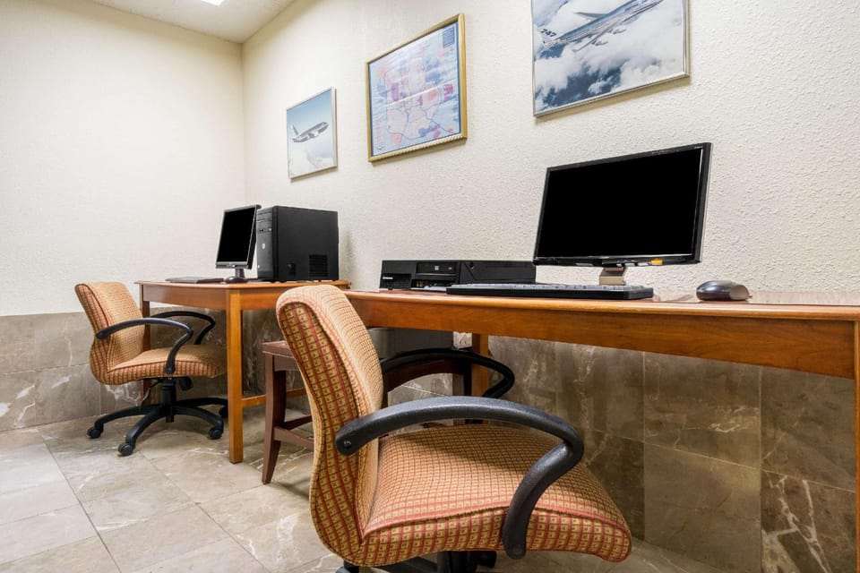 Days Inn by Wyndham Columbus Airport Hotel in Ohio