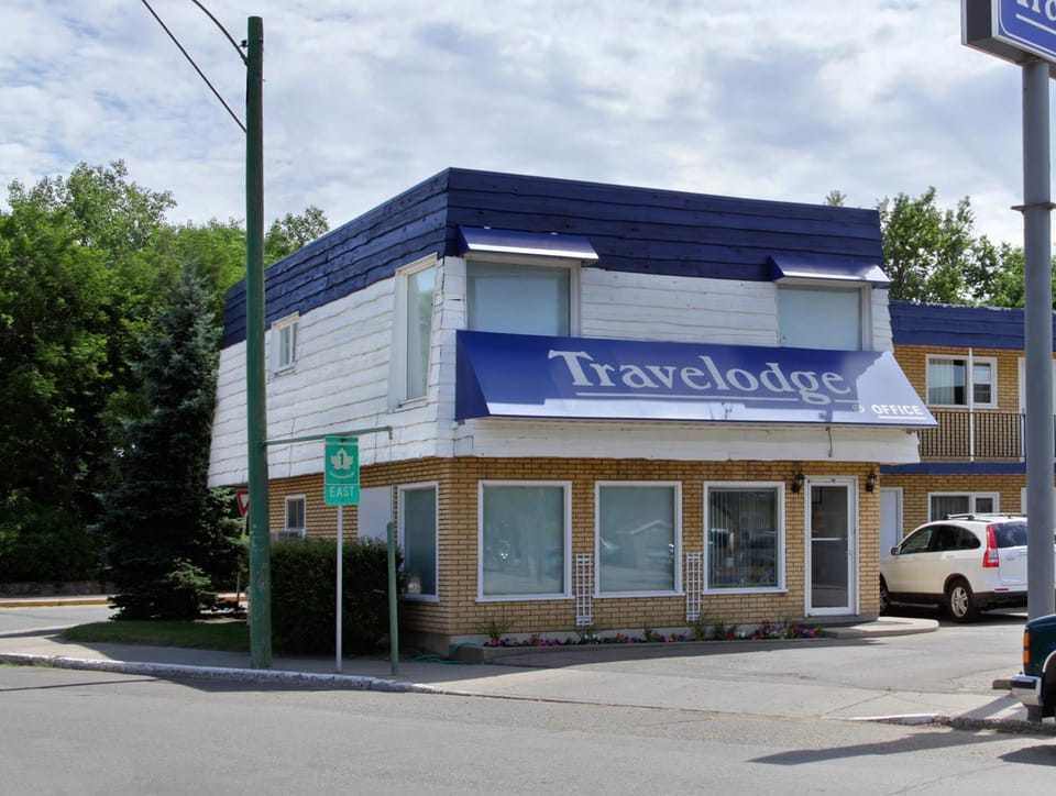 Travelodge by Wyndham Moose Jaw Hotel in Moose Jaw