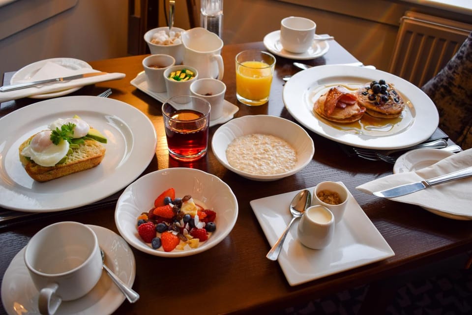Craigmhor Lodge & Courtyard Hotel in Pitlochry