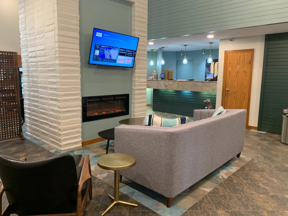 MainStay Suites Springfield South - Battlefield Rd Hotel in Springfield