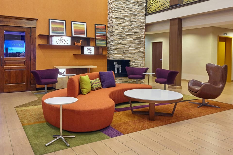 Fairfield by Marriott Inn & Suites Chicago Lombard Hotel in Lombard