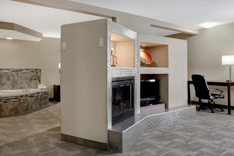 Days Inn by Wyndham Medicine Hat Hotel in Medicine Hat