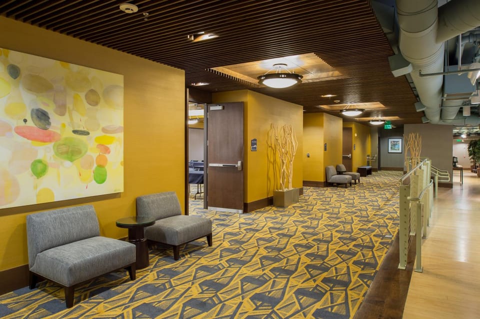 Staypineapple, Watertown Hotel, University District Seattle  Hotel in University District