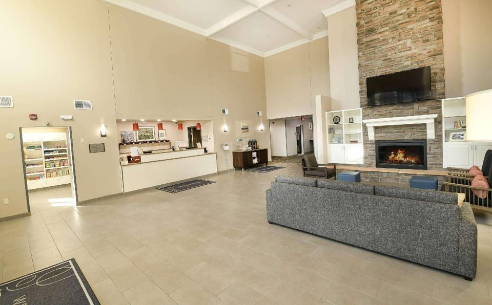 Country Inn & Suites by Radisson, Grand Forks, ND Hotel in Grand Forks