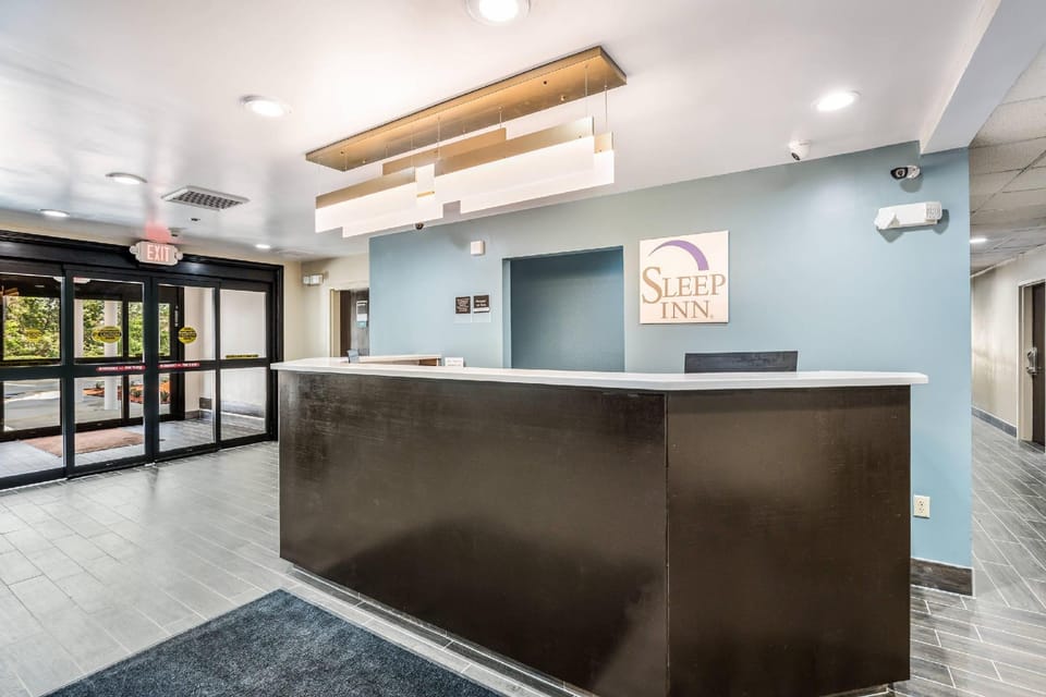 Sleep Inn & Suites Tallahassee-Capitol Hotel in Tallahassee