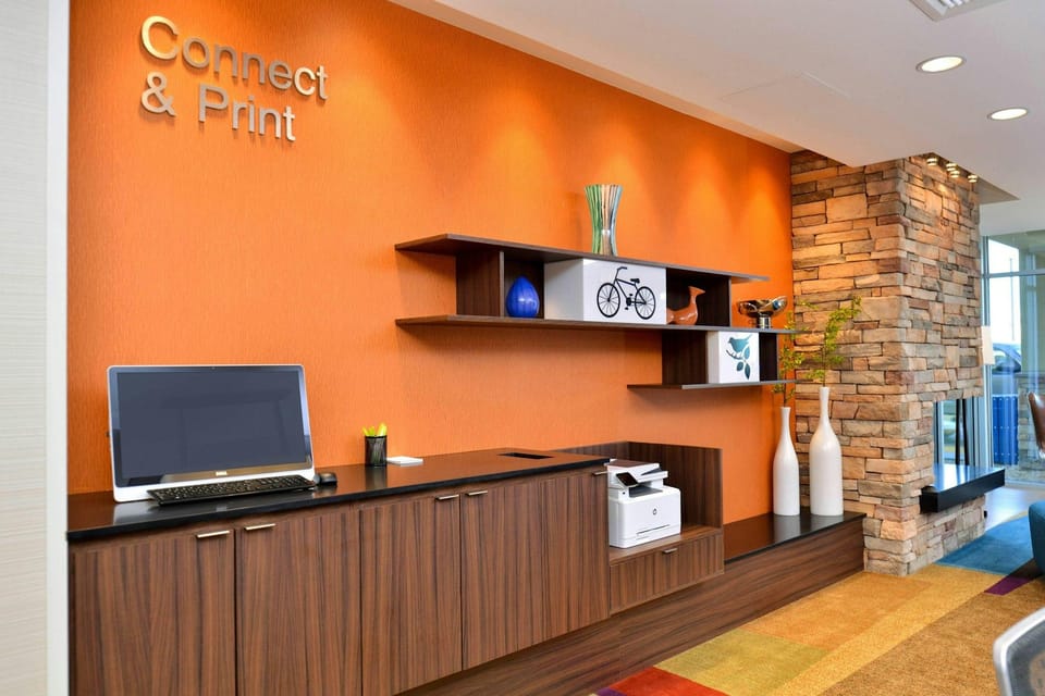 Fairfield by Marriott Inn & Suites Sacramento Airport Woodland Hotel in Woodland