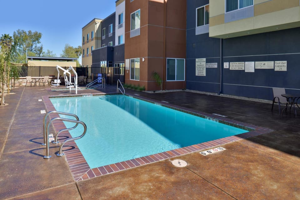 Fairfield by Marriott Inn & Suites Sacramento Airport Woodland Hotel in Woodland