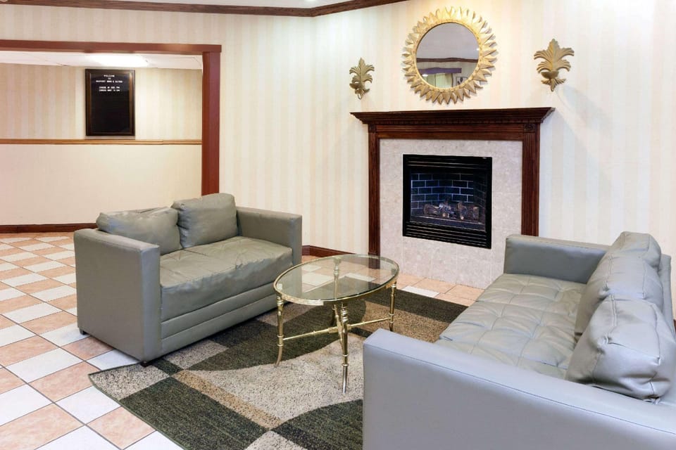 Baymont by Wyndham Chicago/Calumet City Hotel in Indiana