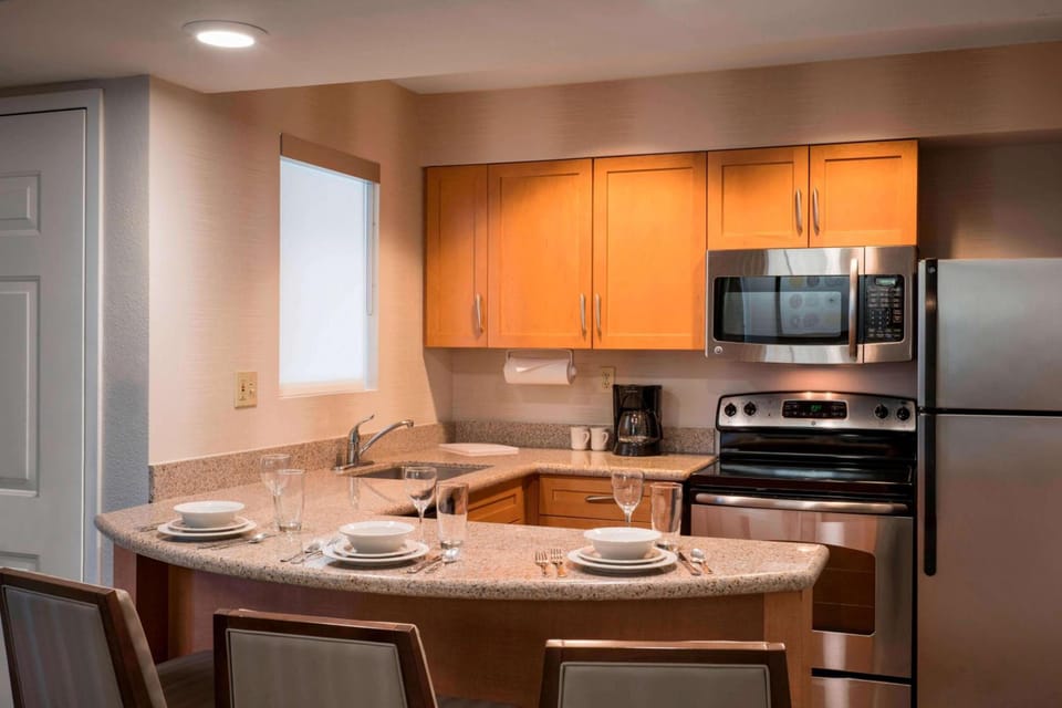 Sonesta ES Suites Scottsdale Paradise Valley Hotel in Paradise Valley