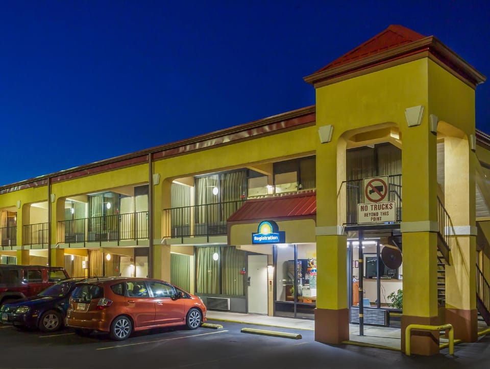 Sweetwater Hotel in Tennessee