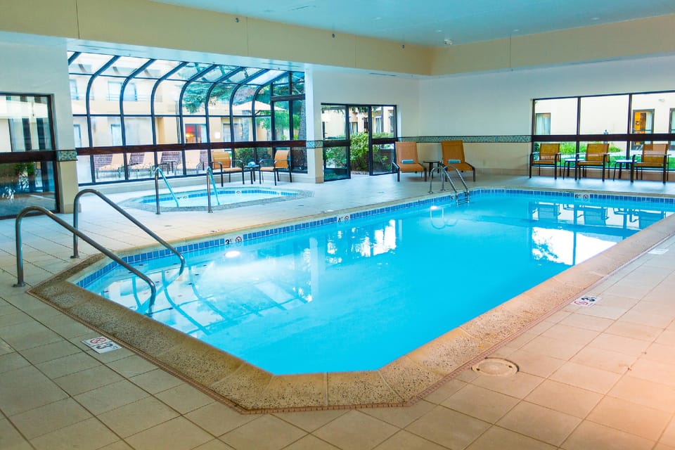 Courtyard by Marriott Chicago O'Hare Hotel in Rosemont