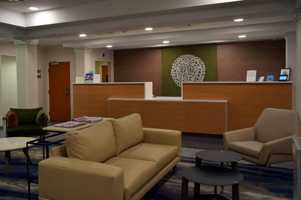 Fairfield by Marriott Inn & Suites Youngstown Austintown Hotel in Austintown