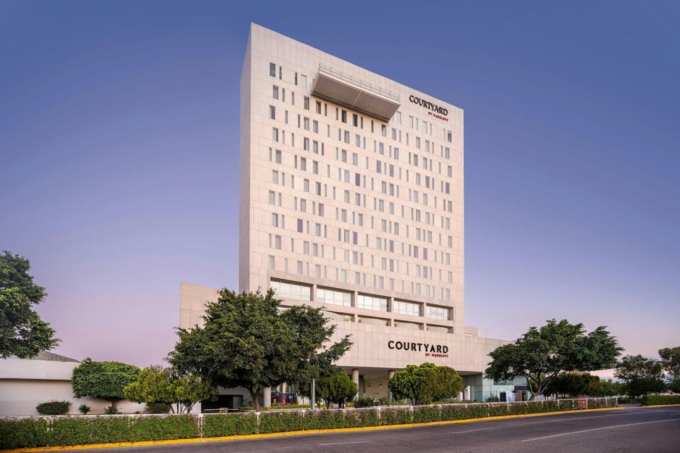 Courtyard by Marriott Leon at The Poliforum Hotel in Leon