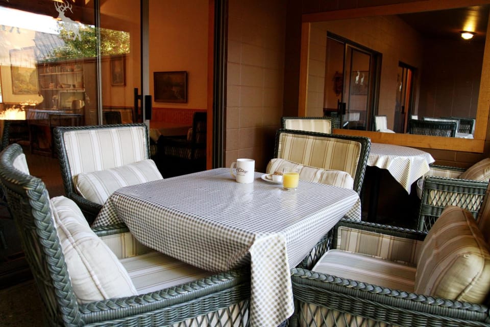 The Lodge at Riverside Lodge in Grants Pass