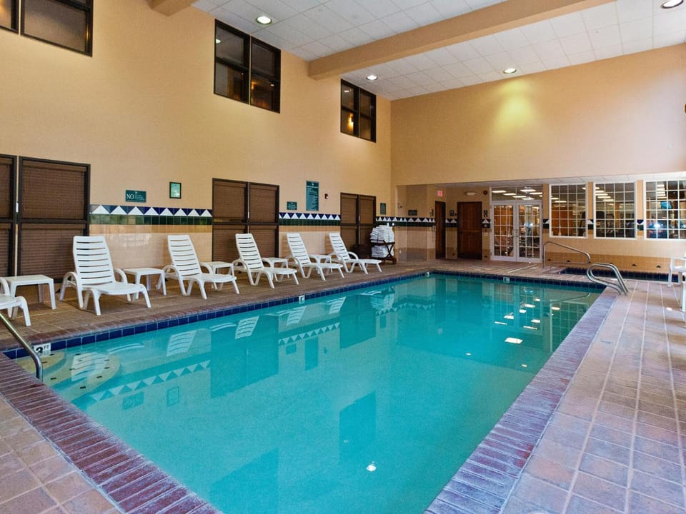 Heathman Lodge Hotel in Vancouver