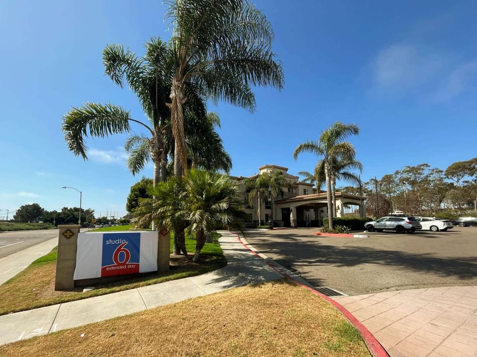 Studio 6  Carlsbad, CA Hotel in Carlsbad