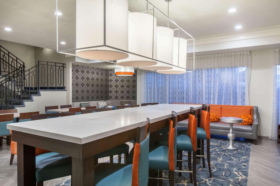 Hawthorn Suites by Wyndham Livermore Wine Country Hotel in Livermore