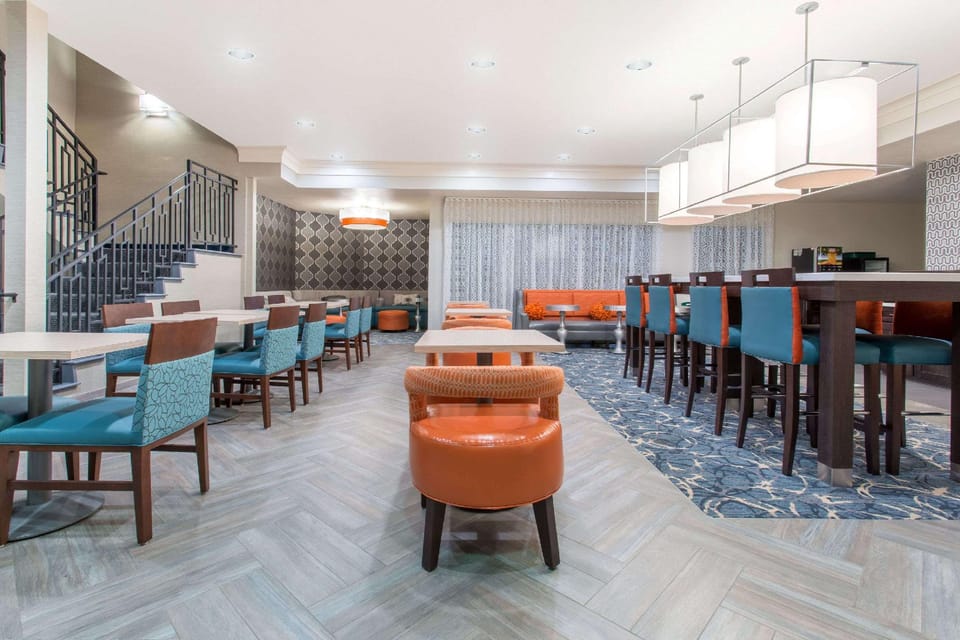Hawthorn Suites by Wyndham Livermore Wine Country Hotel in Livermore