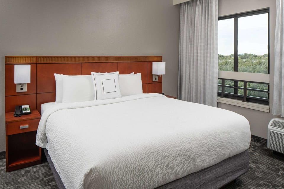 Suite room