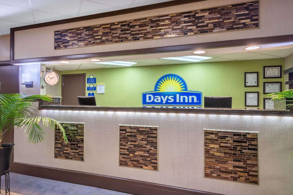 Days Inn by Wyndham Knoxville East Hotel in Knoxville