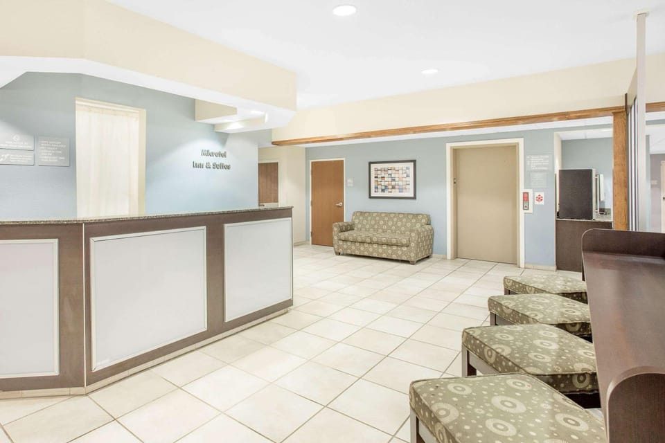 Microtel Inn & Suites by Wyndham San Angelo Hotel in San Angelo