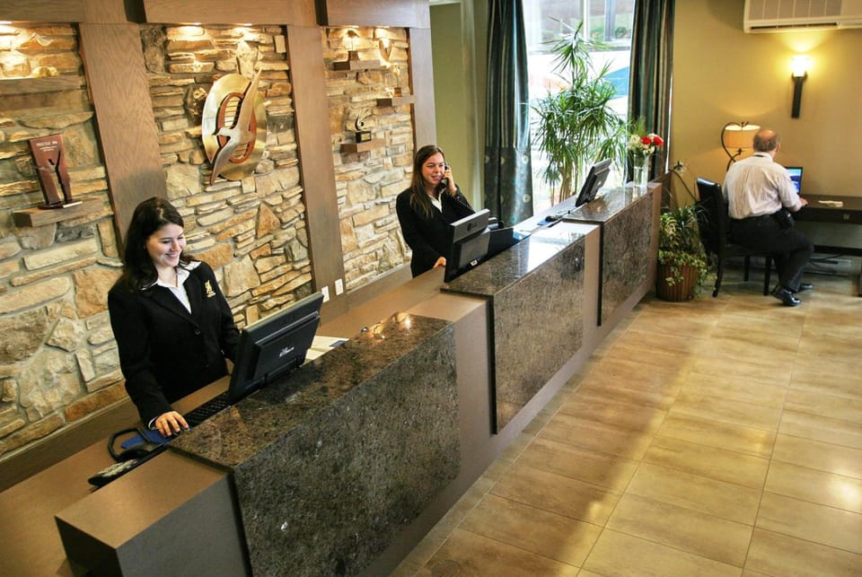 Days Inn by Wyndham Levis Hotel in Levis