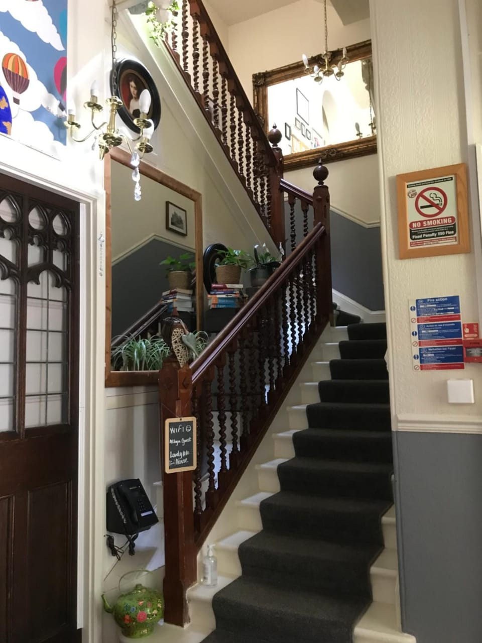 Albyn Town House Bed and Breakfast Hotel in Edinburgh