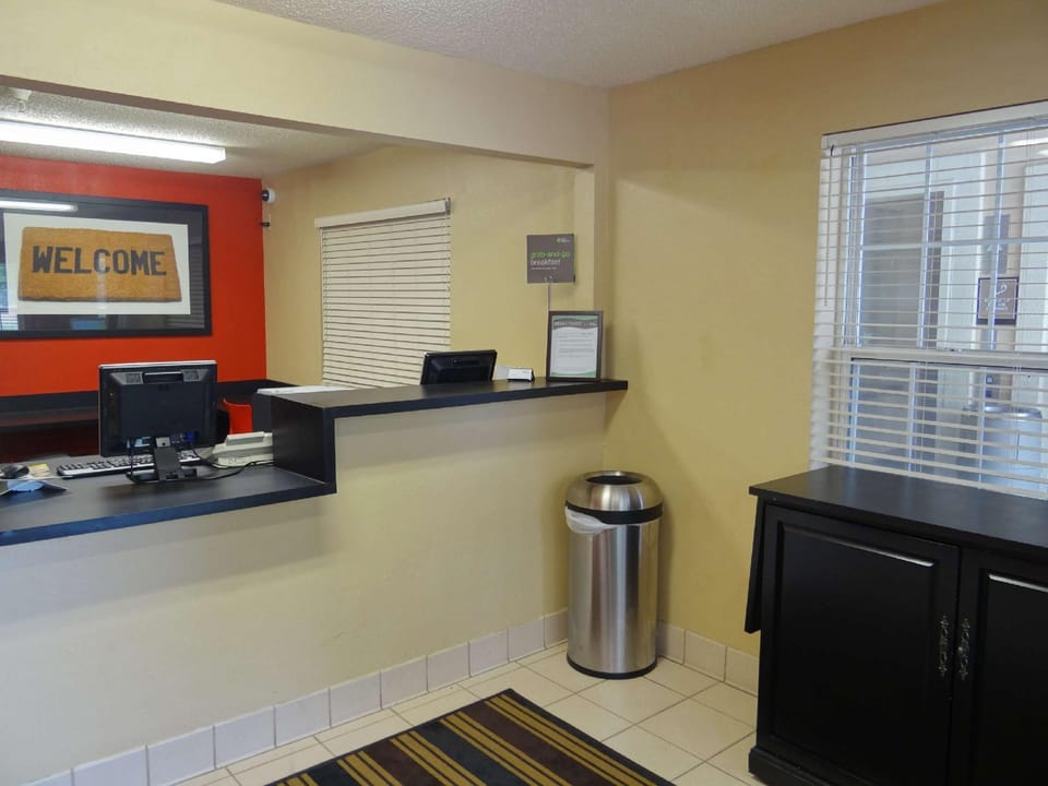 Extended Stay America Select Suites - Raleigh - RDU Airport Hotel in Morrisville